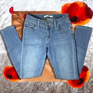 Levi’s | Dark Blue 710 Super Skinny Jeans